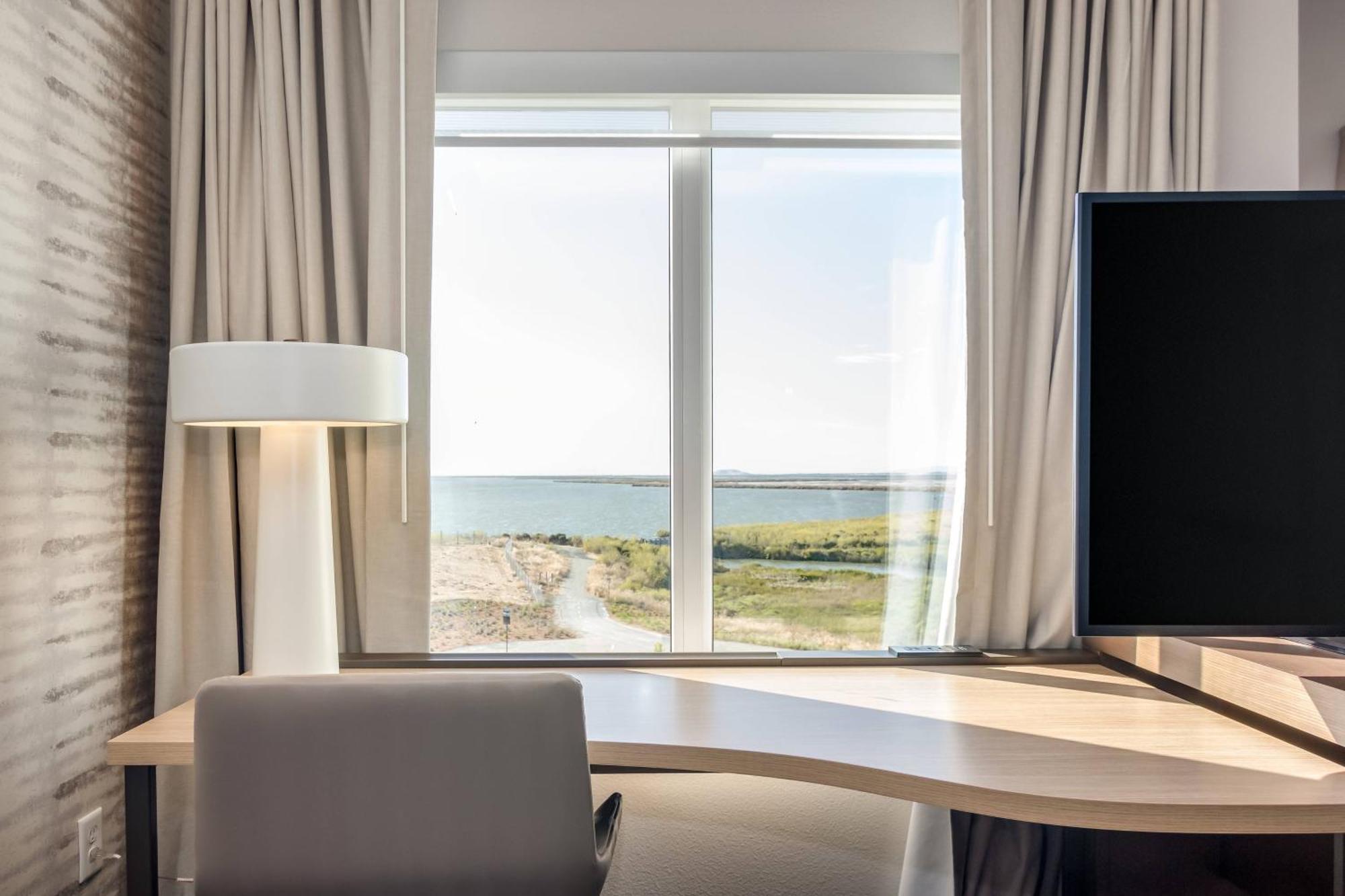 Hotel By Marriott North/silicon Valley