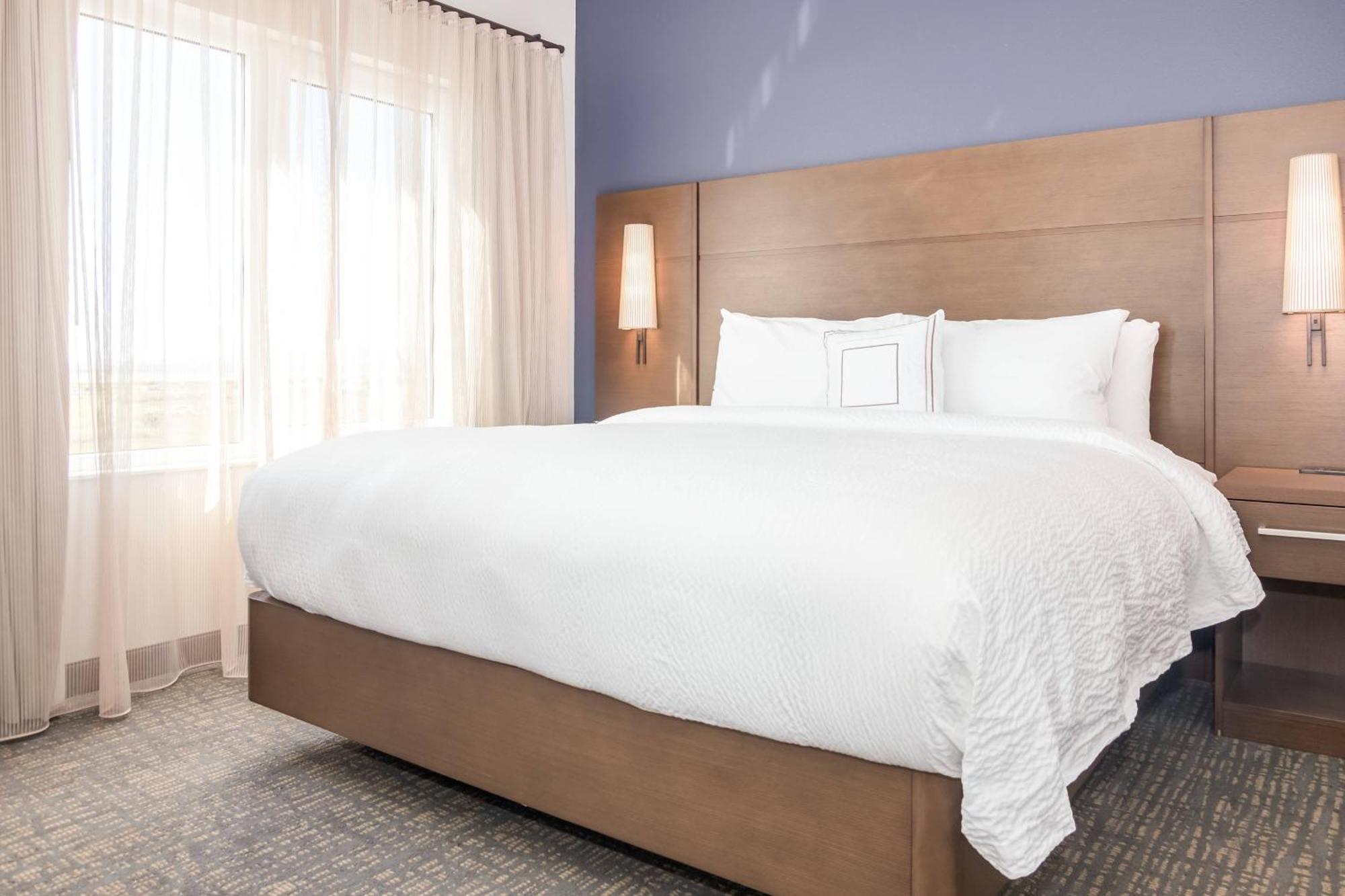 Hotel By Marriott North/silicon Valley 3*