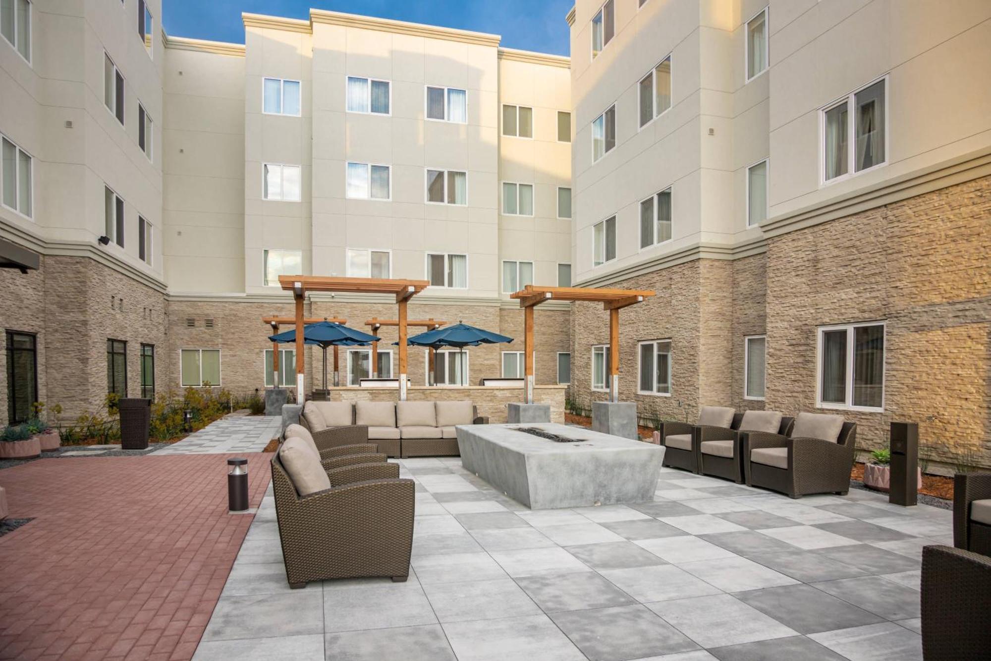 By Marriott North/silicon Valley