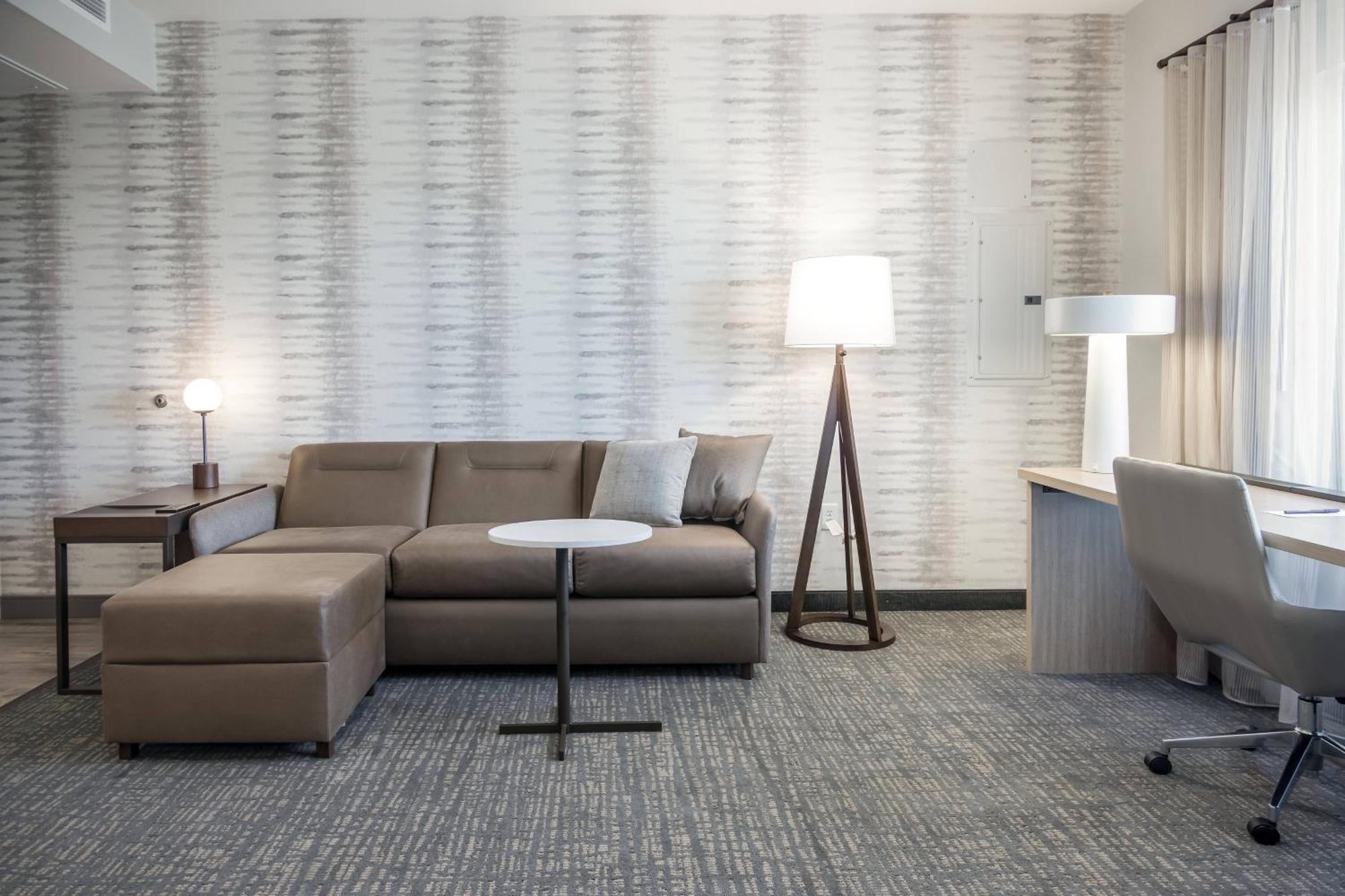 By Marriott North/silicon Valley Hotel 3*