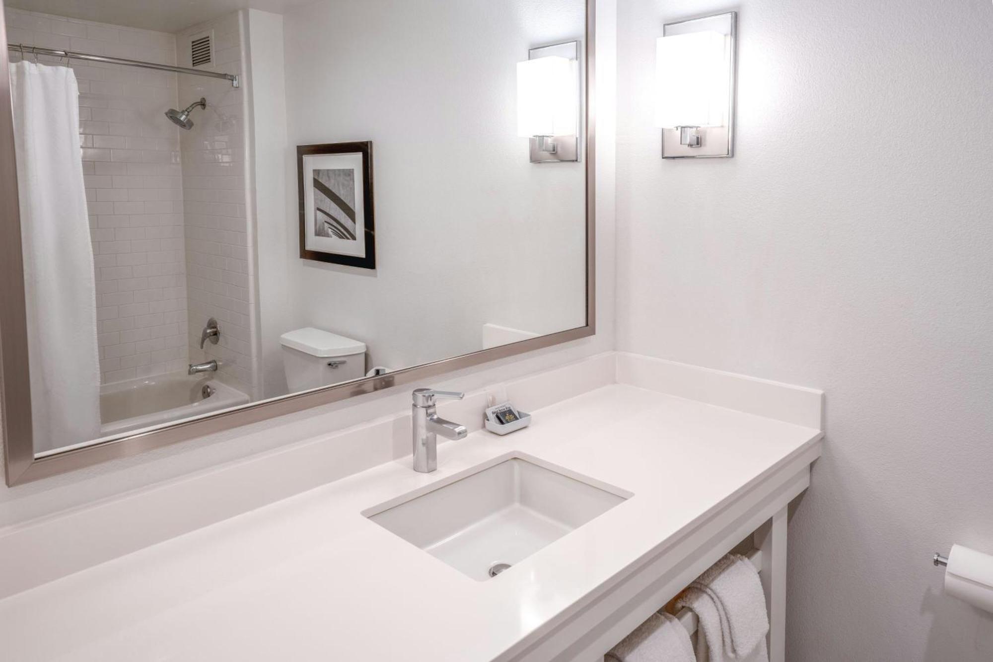 Hotel Aloft Cupertino 4*