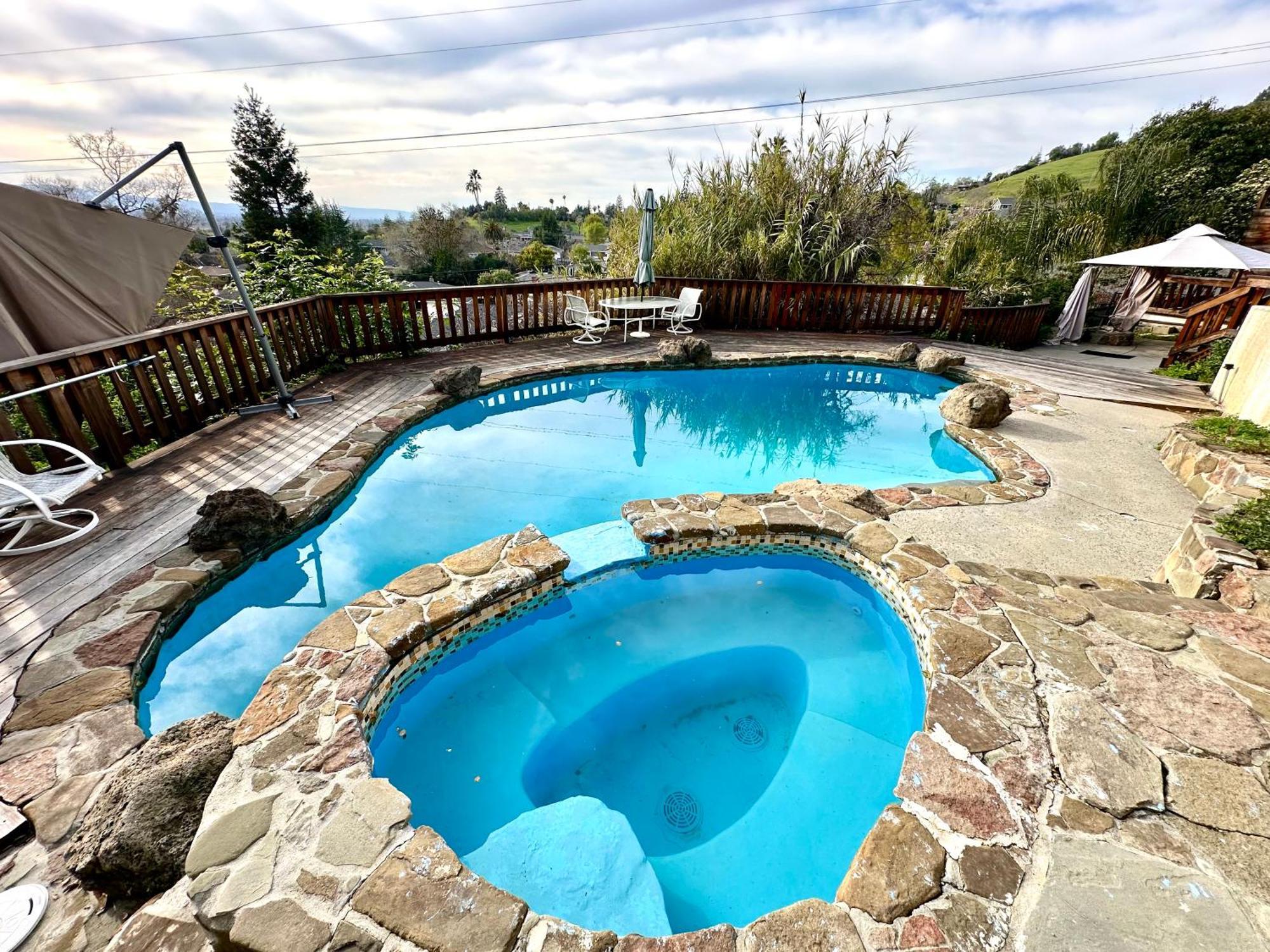 Retreat 7b4b Pool Hot Tub Game View * San Jose