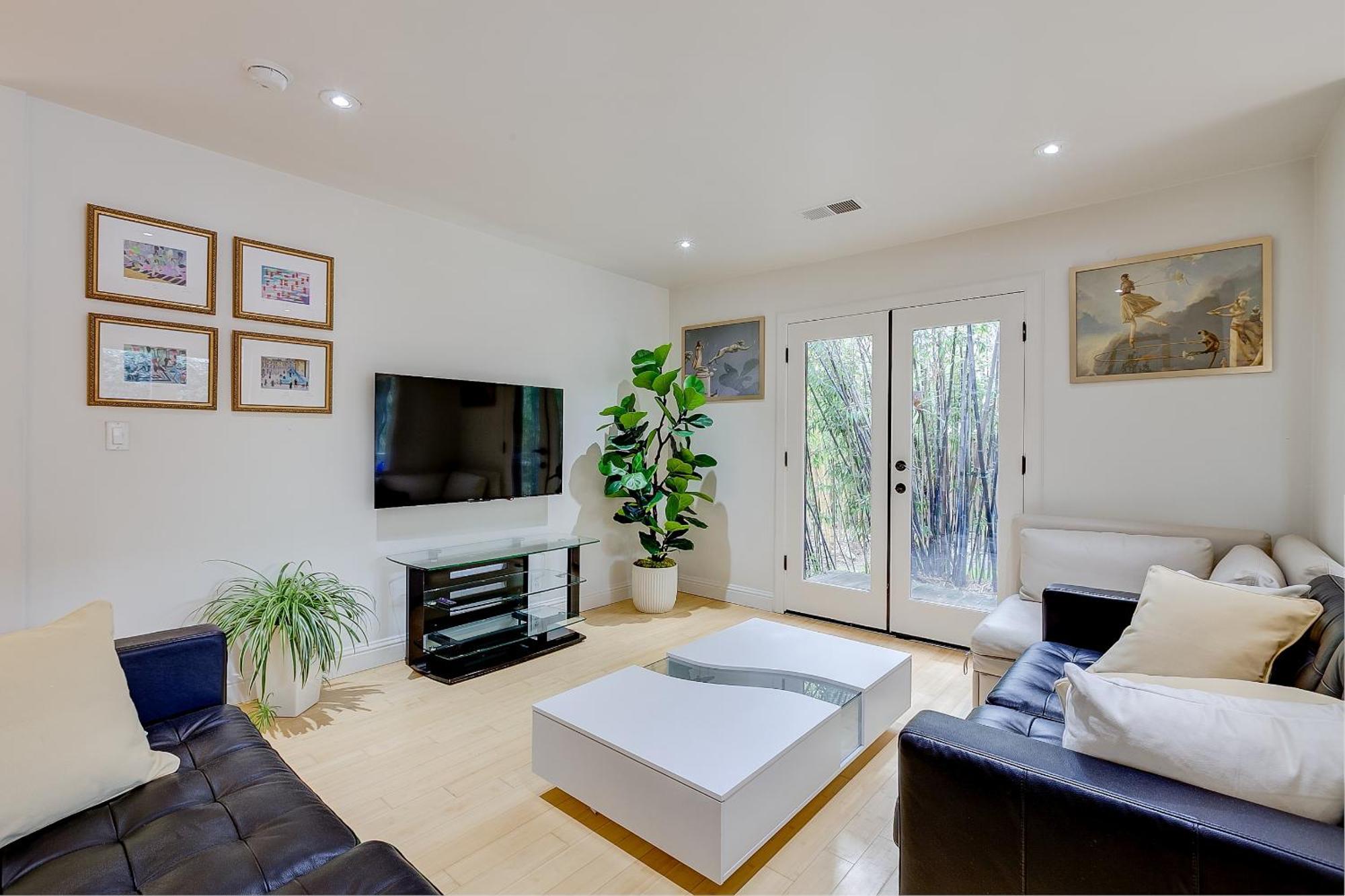 Urban Oasis Next To Santana Row Holiday home *
