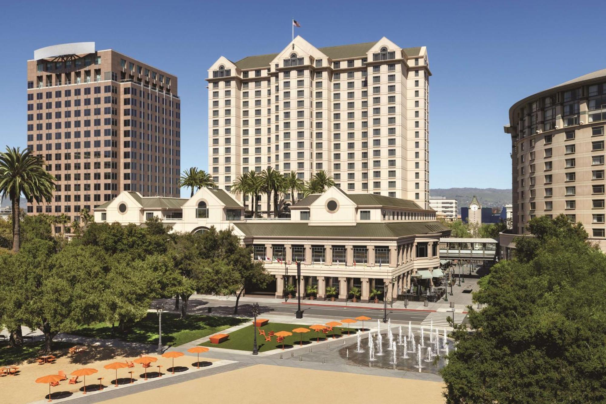 Signia By Hilton 5*