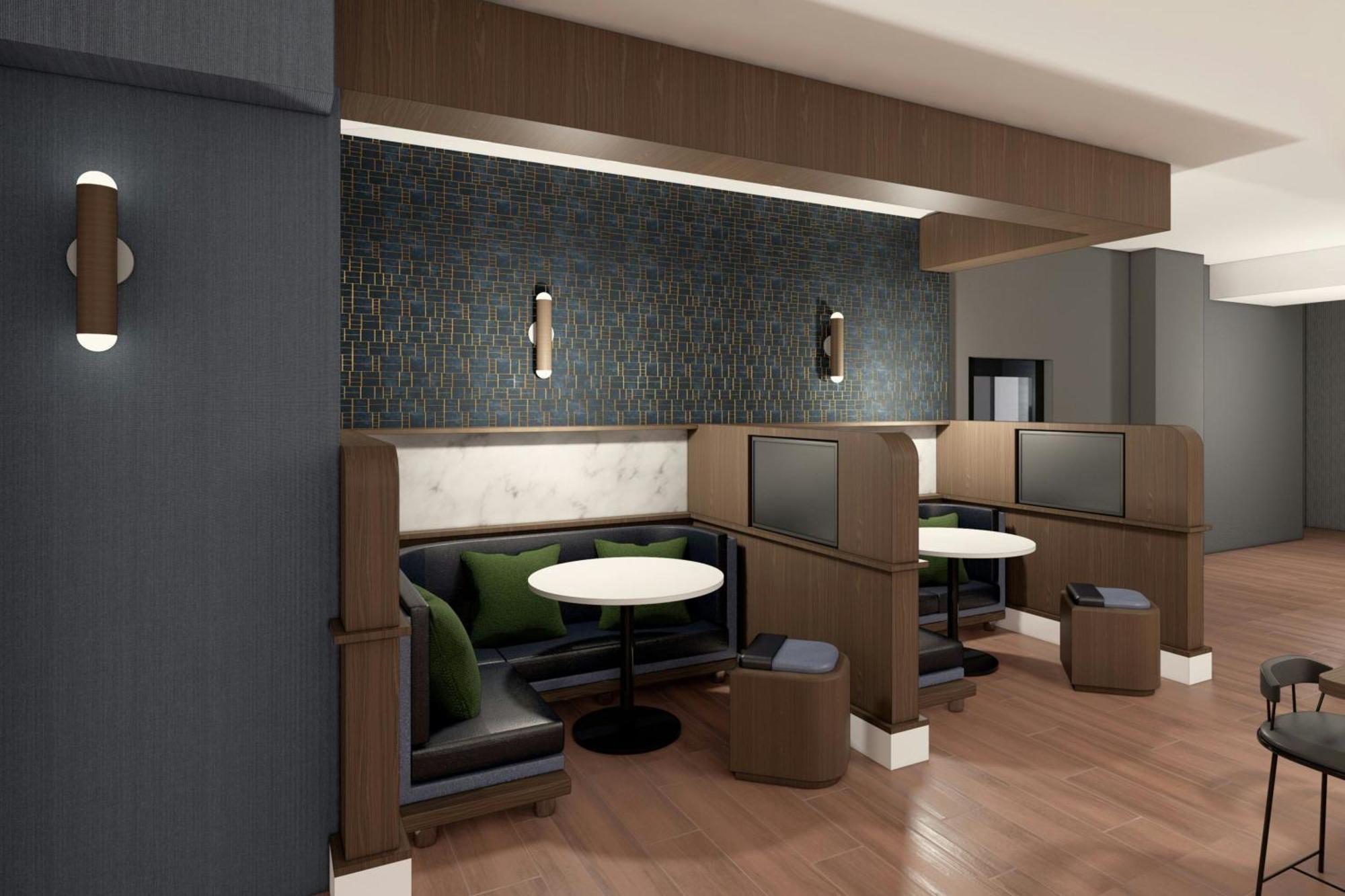 Hotel Courtyard Airport 3*
