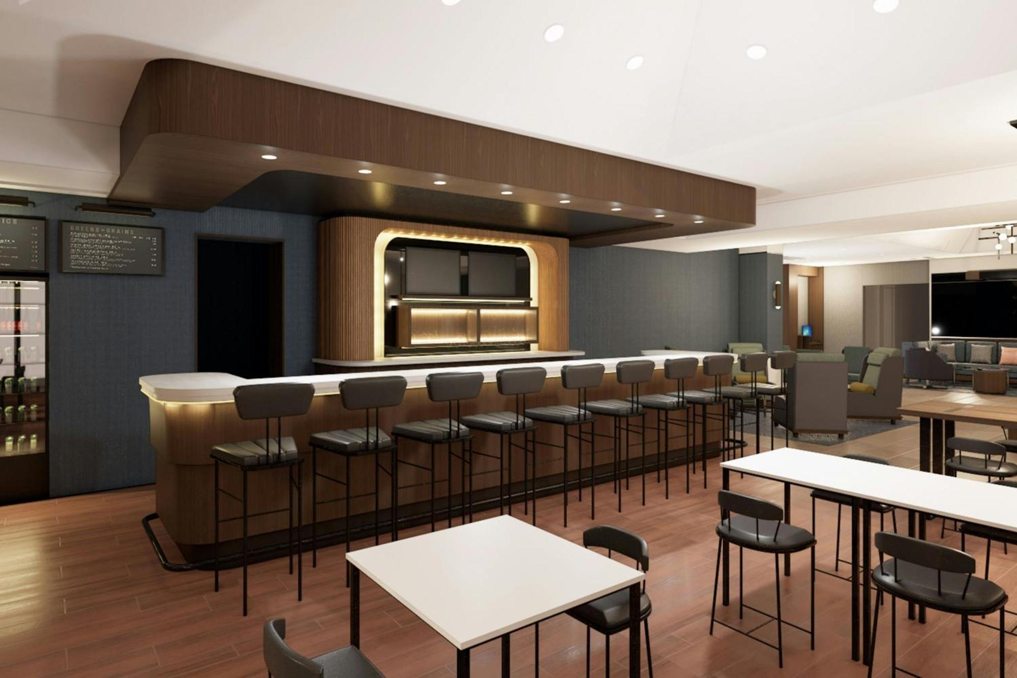 Courtyard Airport 3*