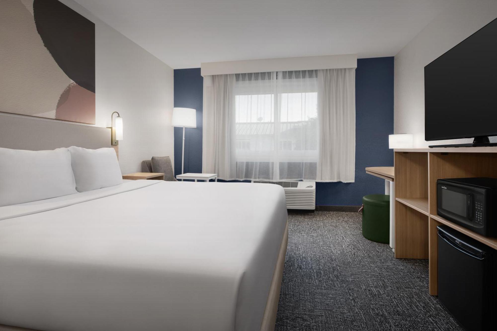 Hotel Spark By Hilton Airport