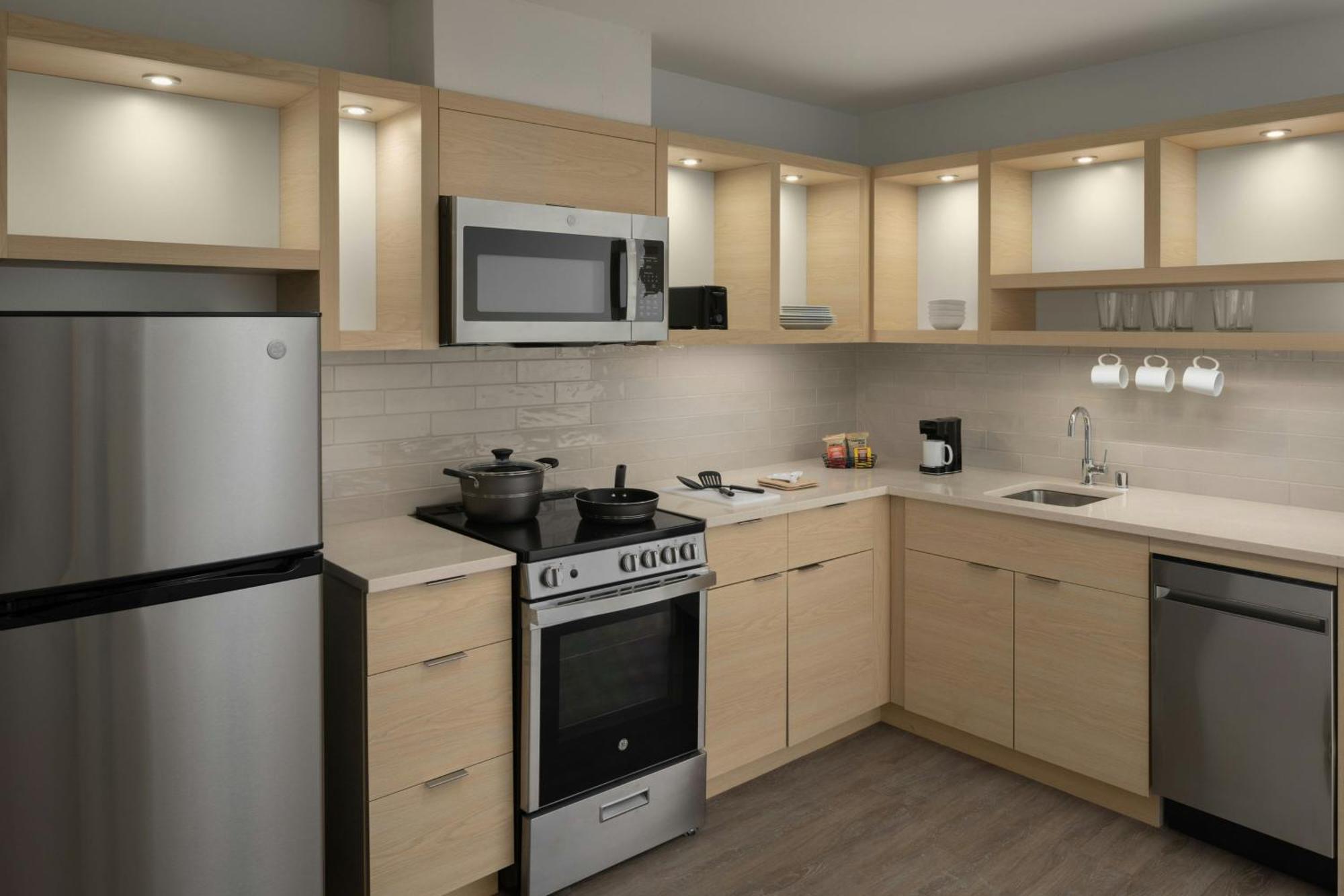 Hotel Towneplace By Marriott Downtown *
