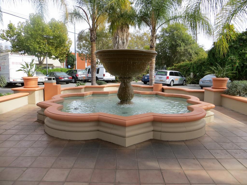 Hotel Wyndham Garden Airport San Jose