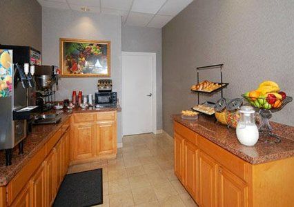 Inn Comfort International Airport
