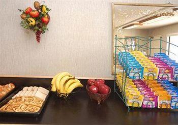 Clarion Silicon Valley Hotel 3*