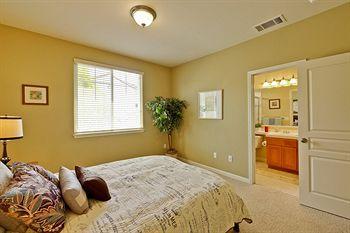 Elf Homes 3 Bedroom House On Cole Place Apartment San Jose