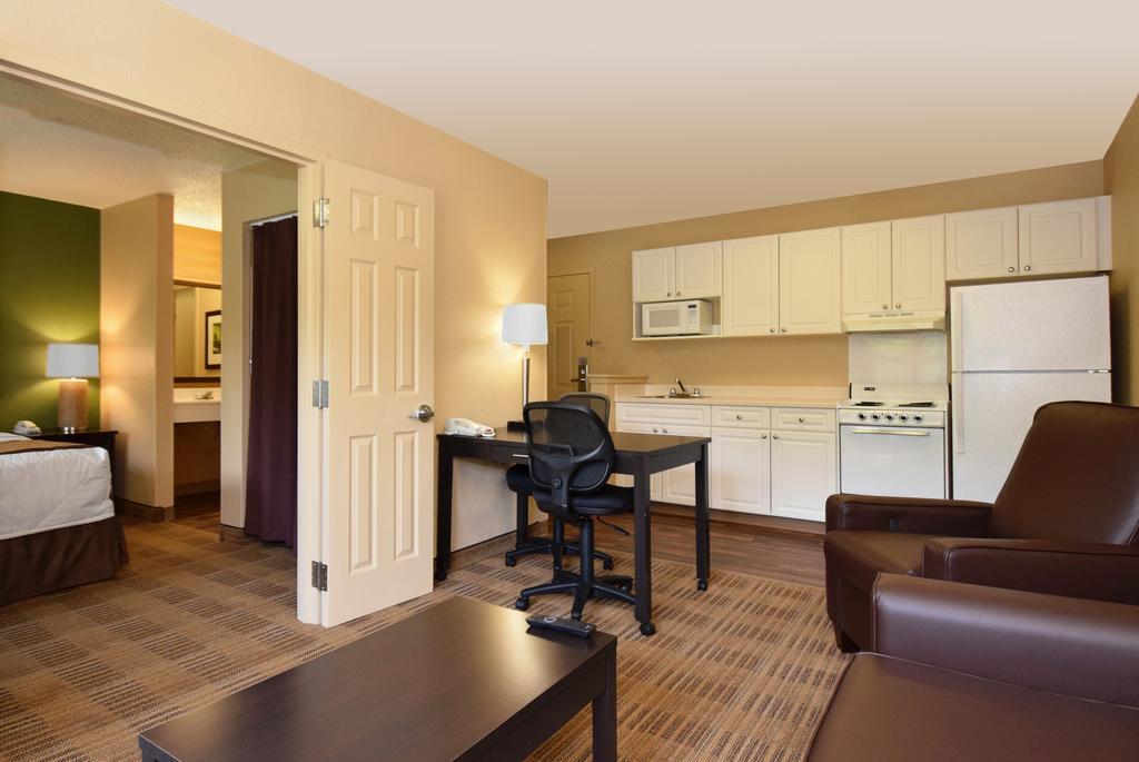 Hotel Extended America - - Edenvale - South