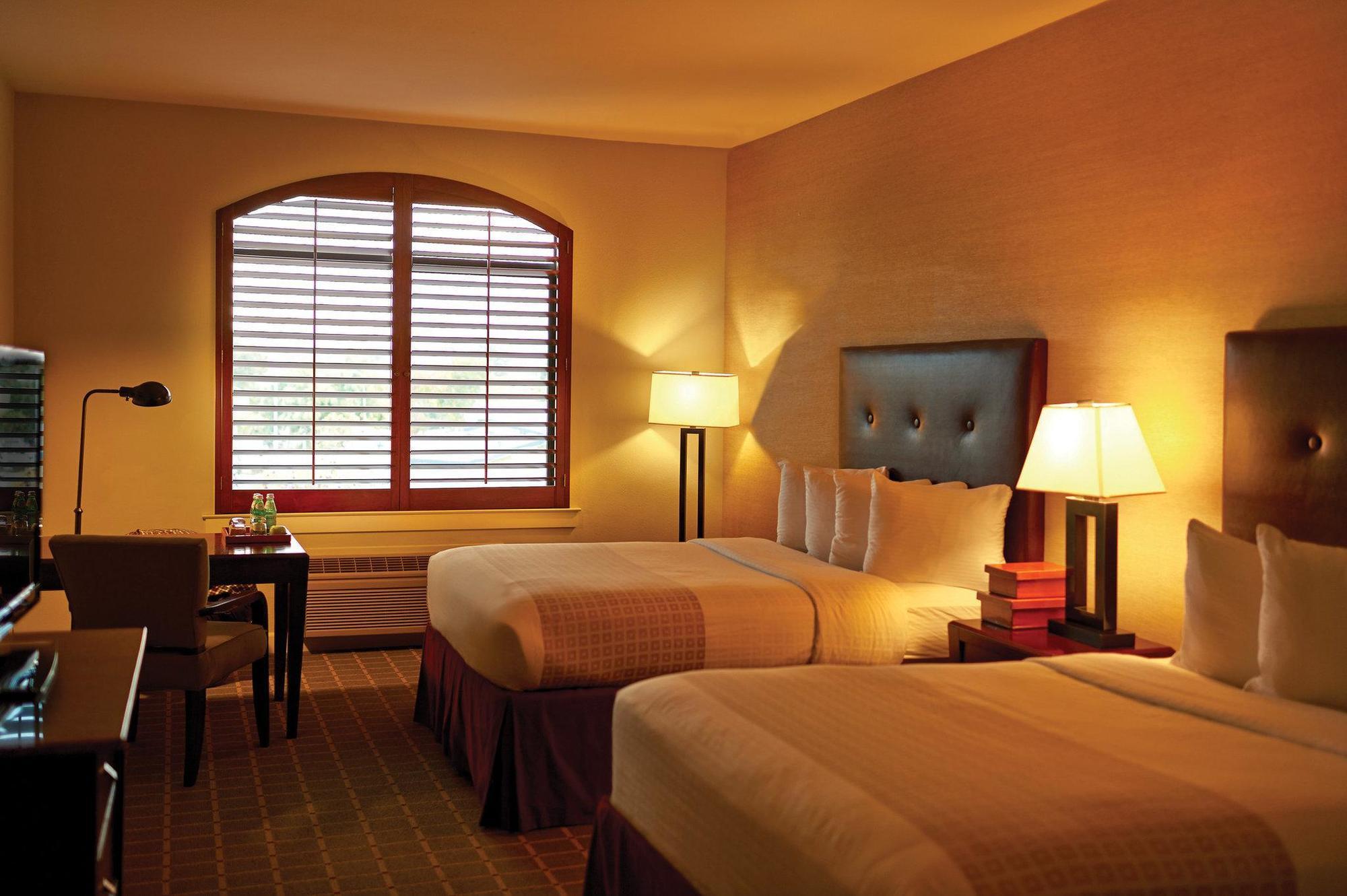 Aloft Cupertino Hotel 4*