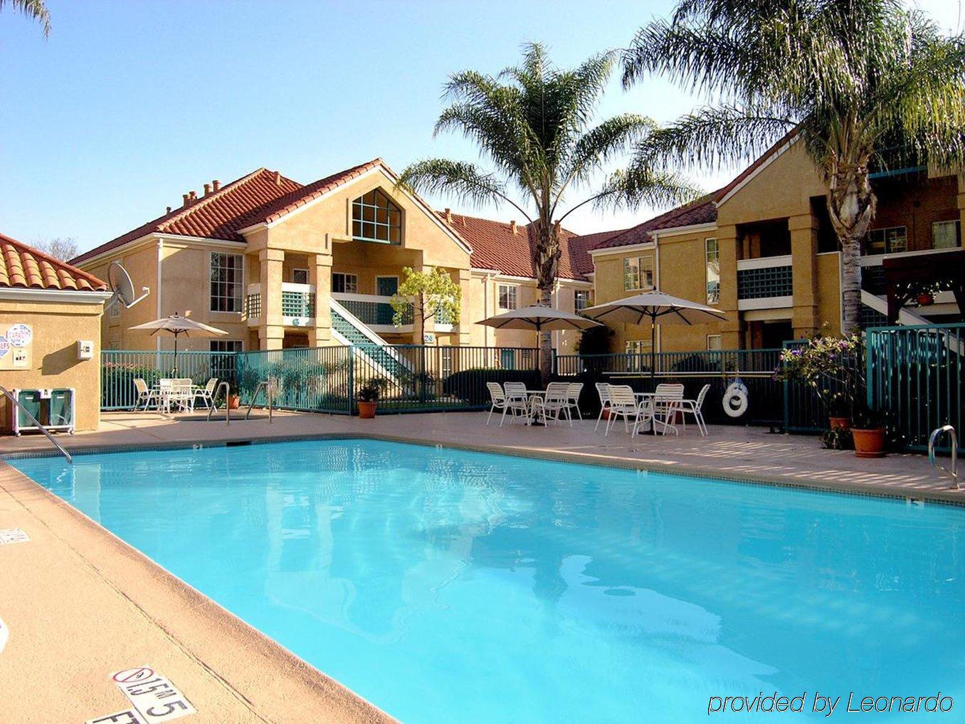 Hotel Sonesta Es - Airport 3*