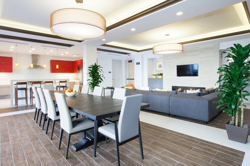Global Luxury Suites At Epic Way * San Jose