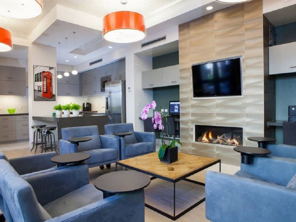 Global Luxury Suites At Epic Way * San Jose