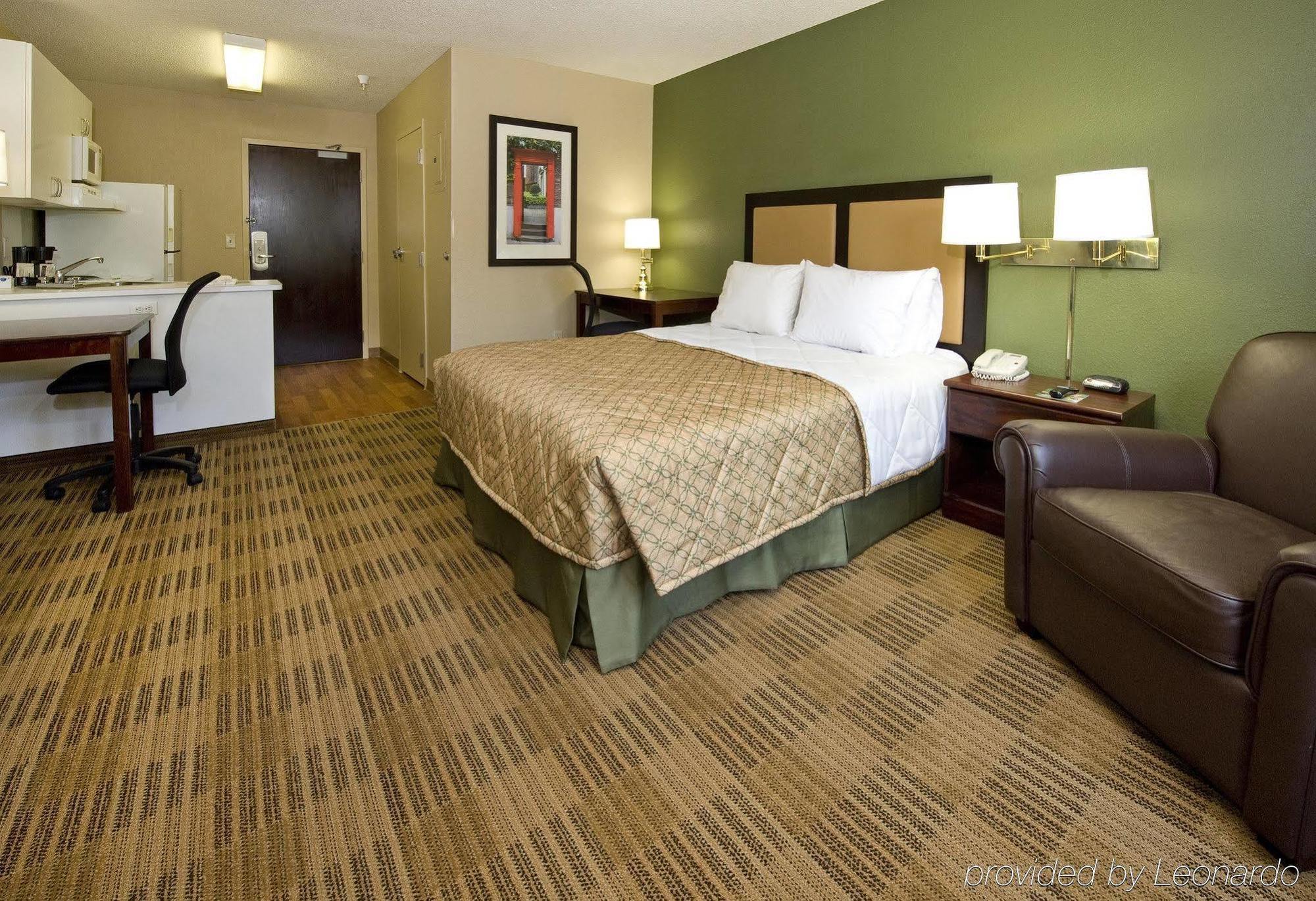 Extended America - - Edenvale - North Hotel