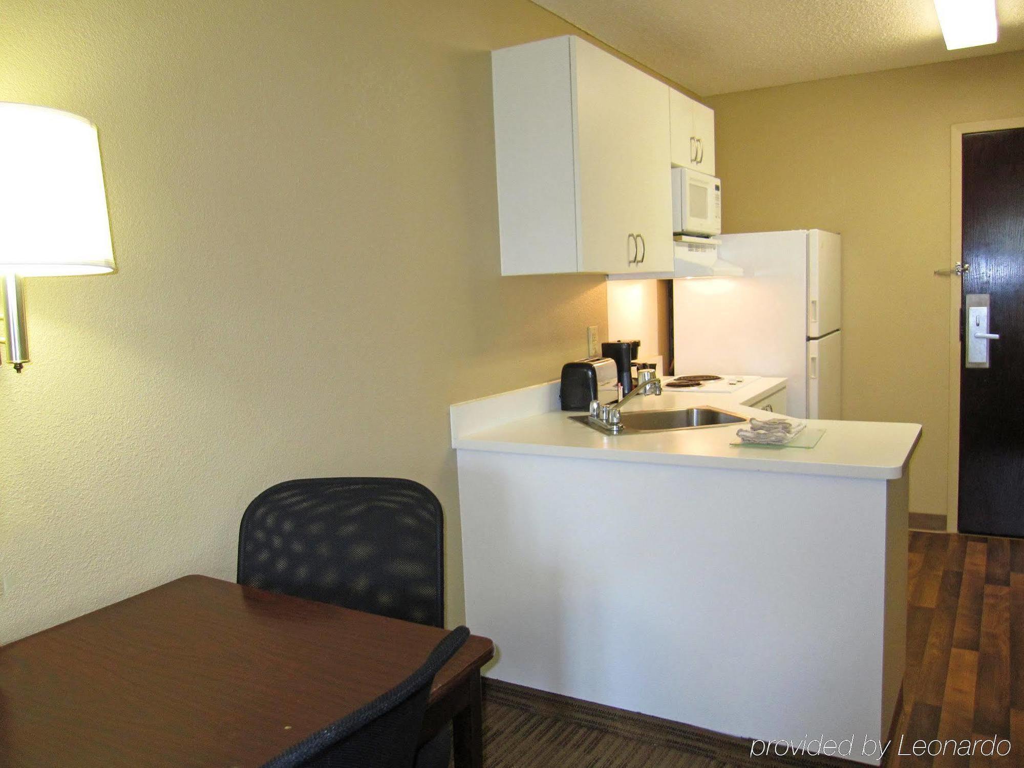 Extended America - - Edenvale - South 2*