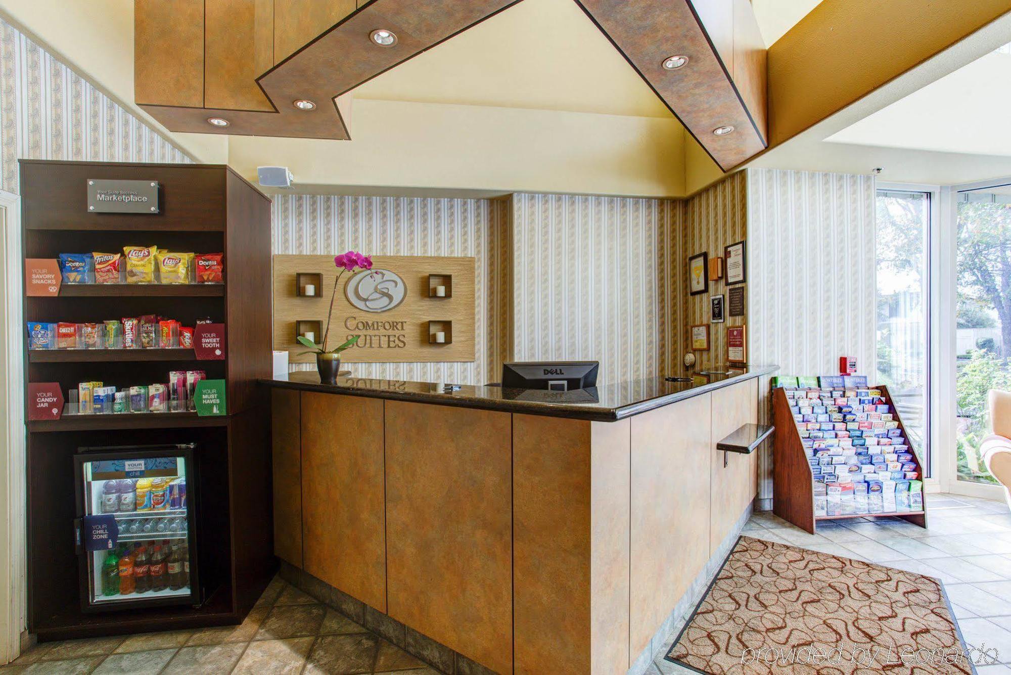 Hotel Comfort Airport 3*