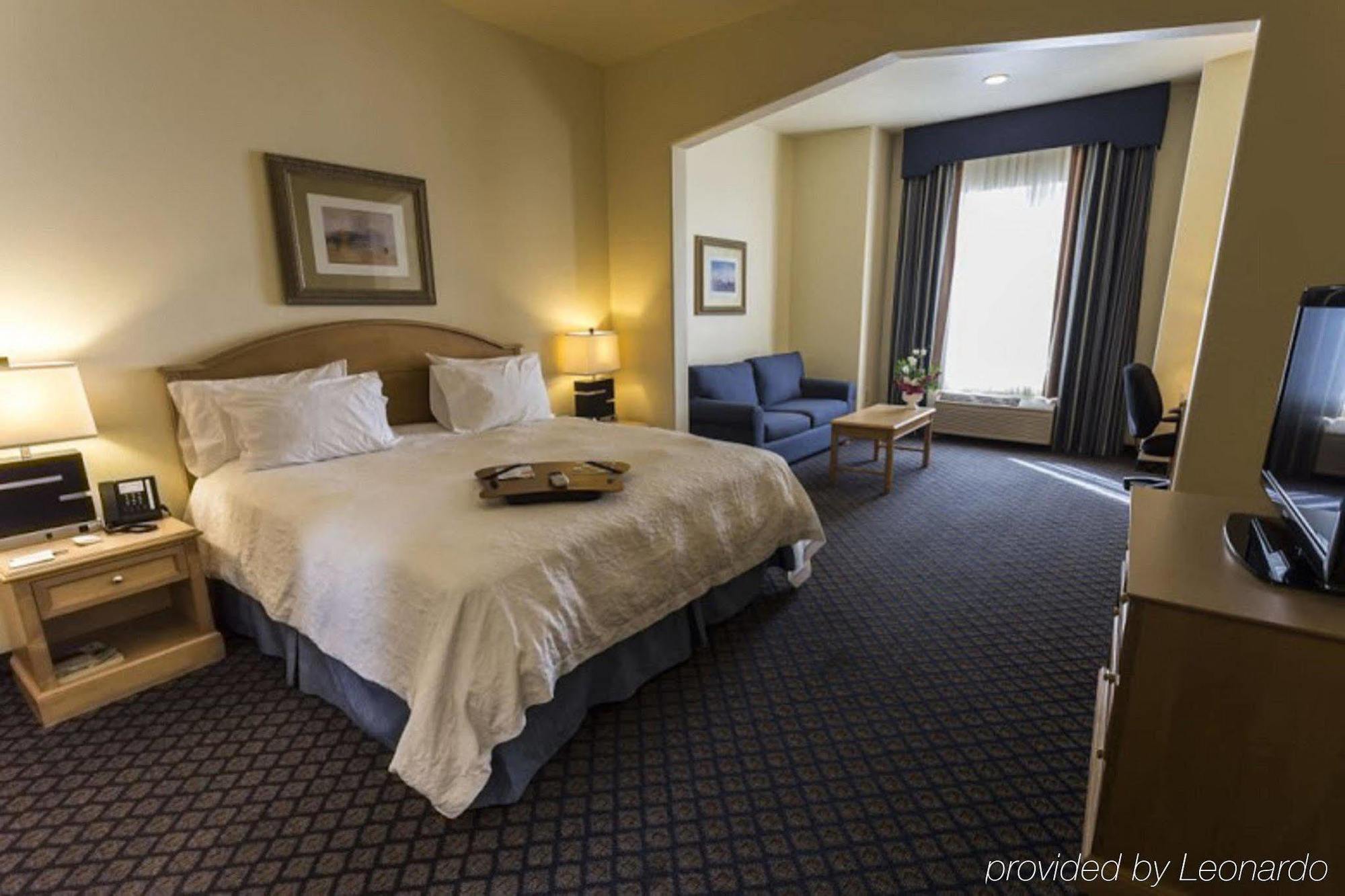 Hotel Hampton & 3*