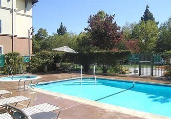 Towneplace Cupertino 3*