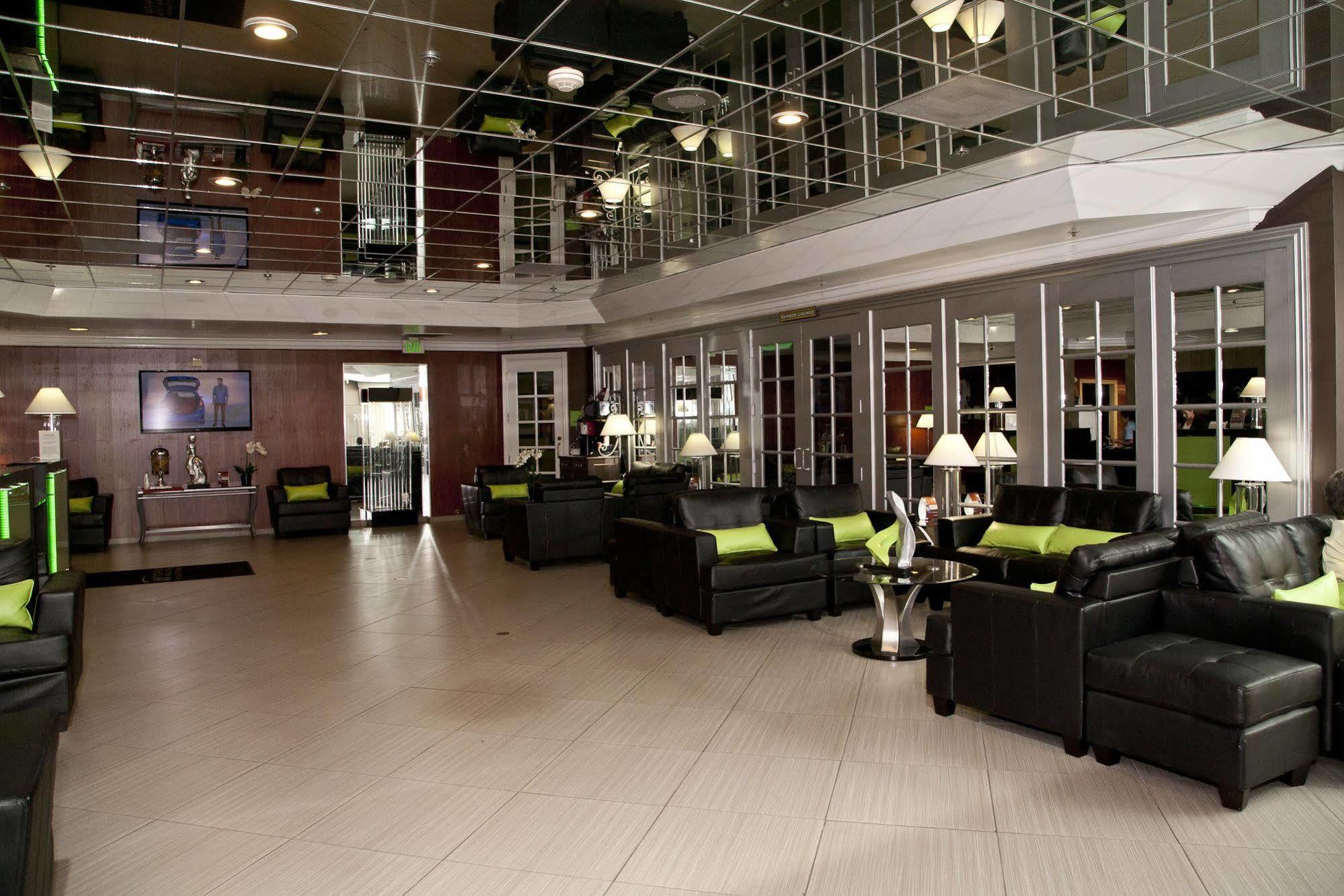 Hotel Wyndham Garden Airport