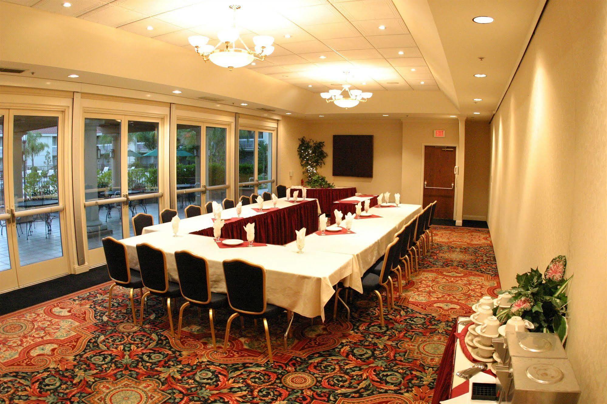 Hotel Wyndham Garden Airport San Jose