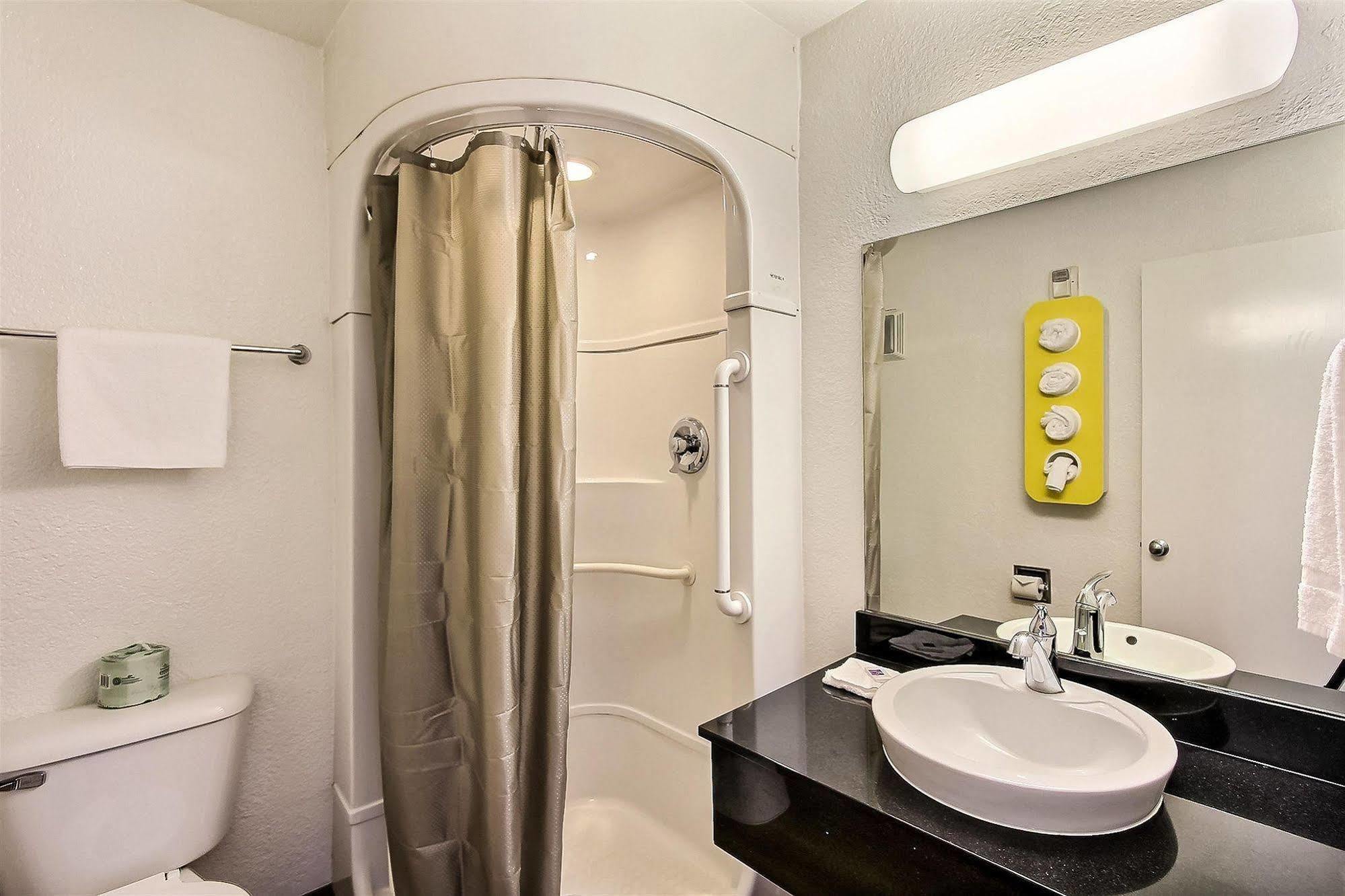 Park By Radisson, Inn 2*