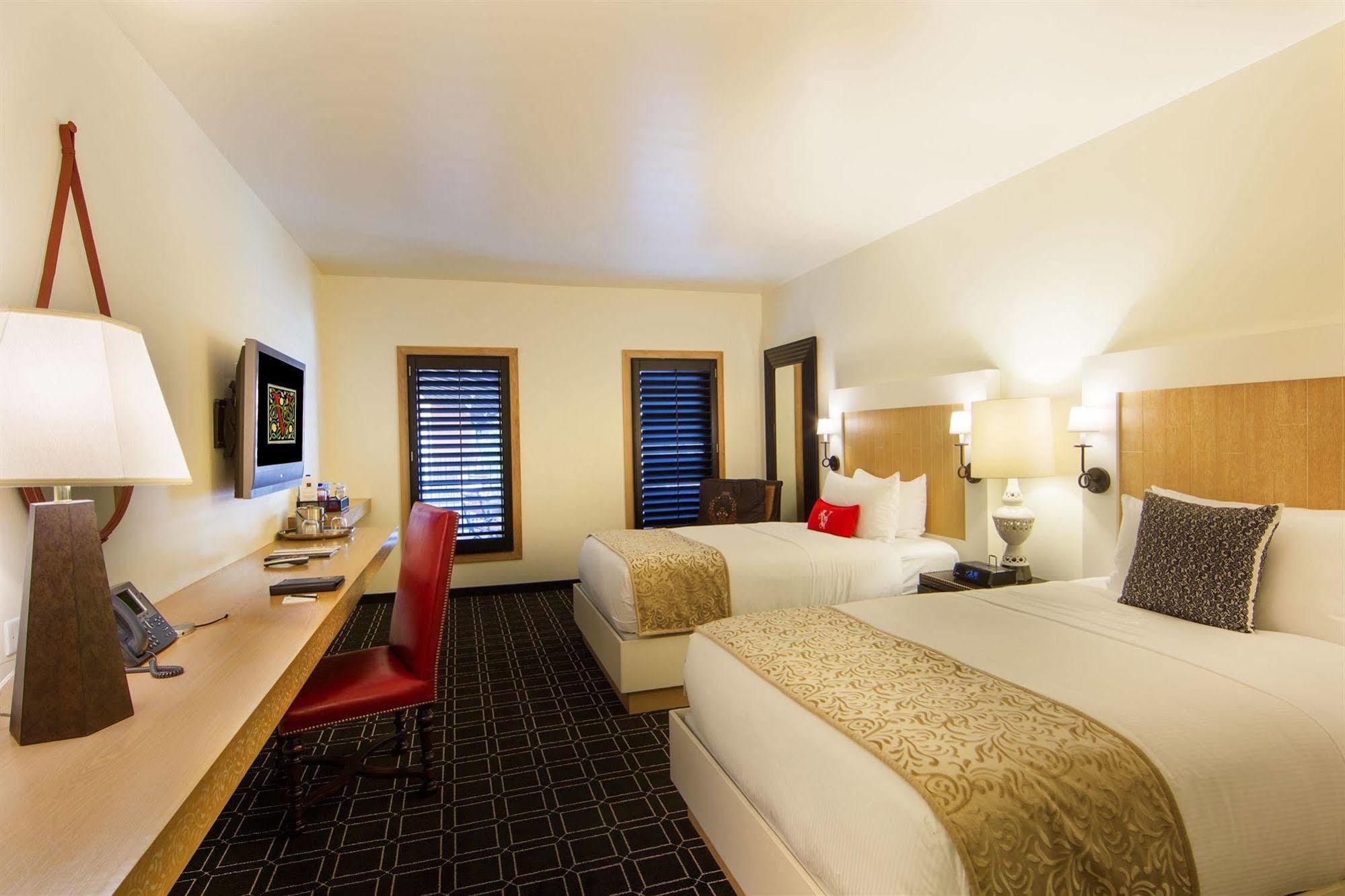 Valencia Santana Row Hotel 4*