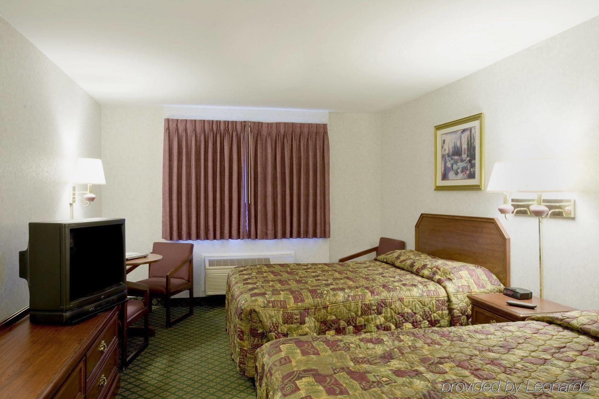 Hotel Americas Value Convention Center 2*