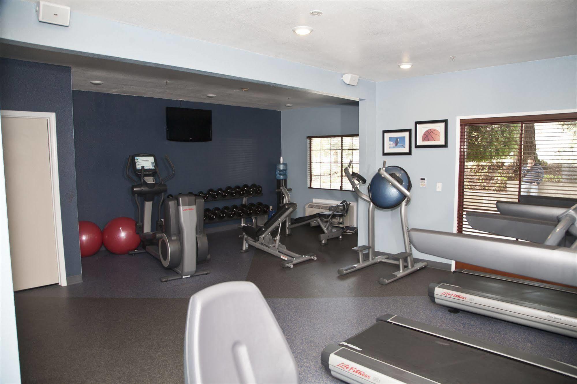Wyndham Garden Silicon Valley 3*