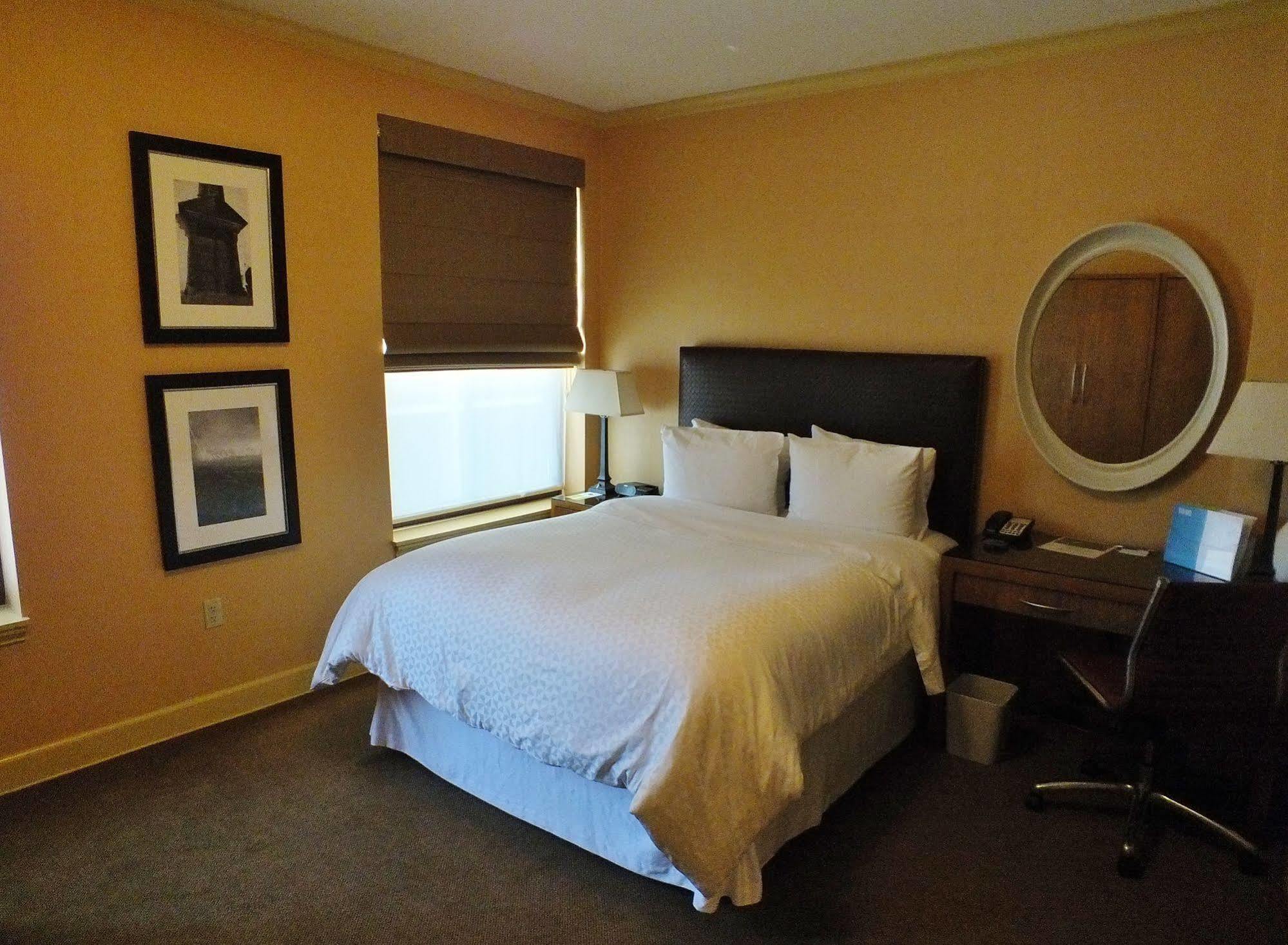 Four Points By Sheraton Downtown