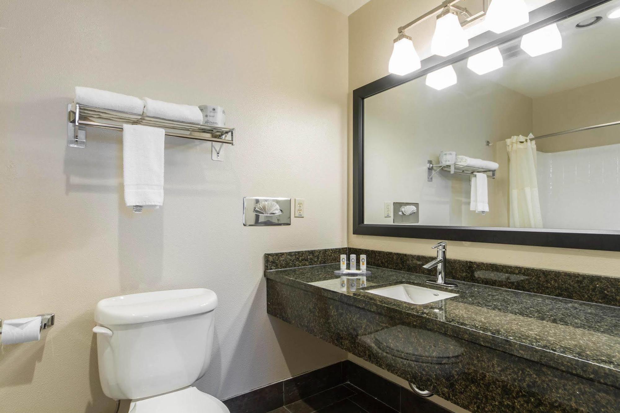 Quality Airport-silicon Valley 3*