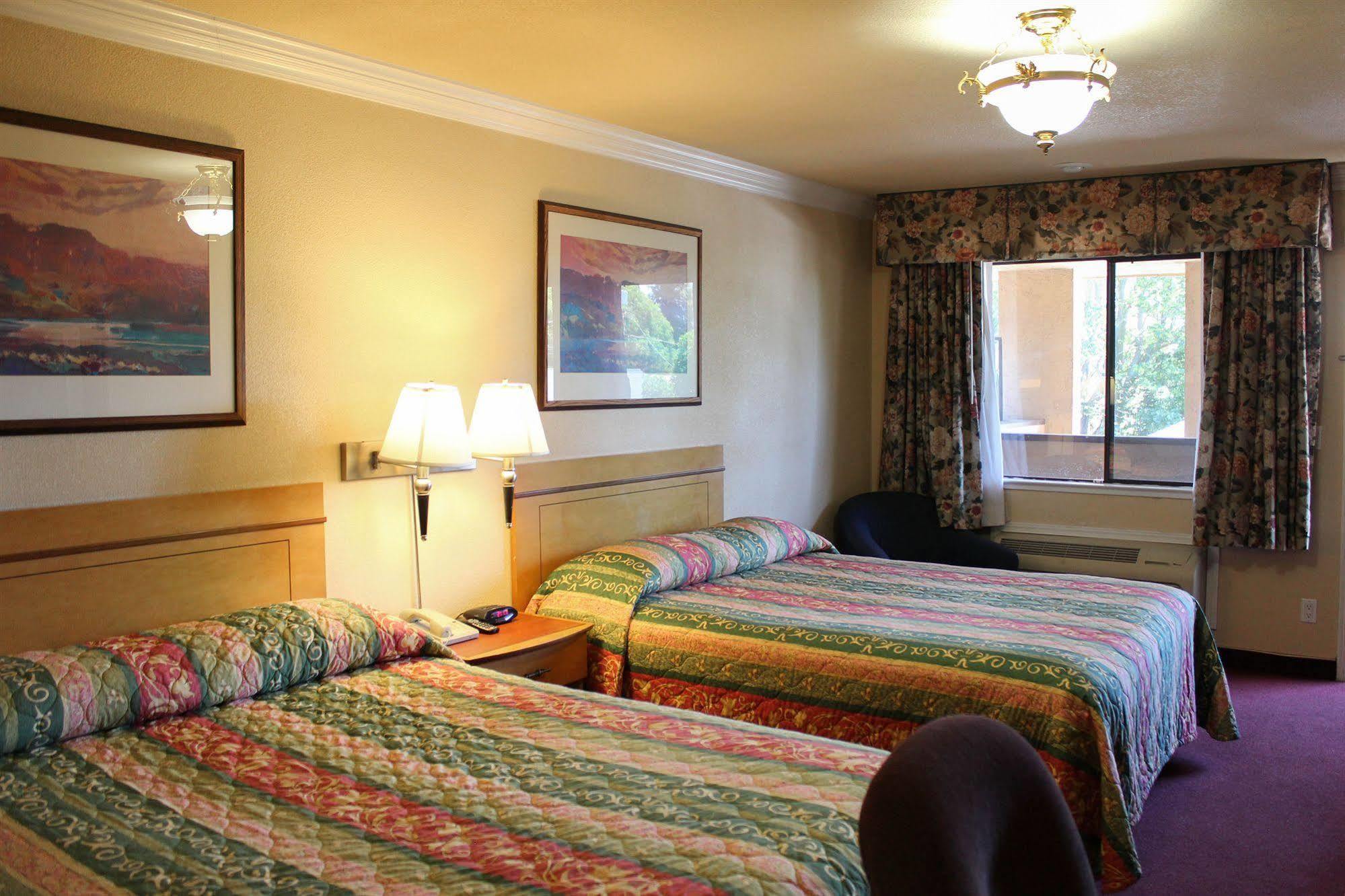 Signature Motel São José