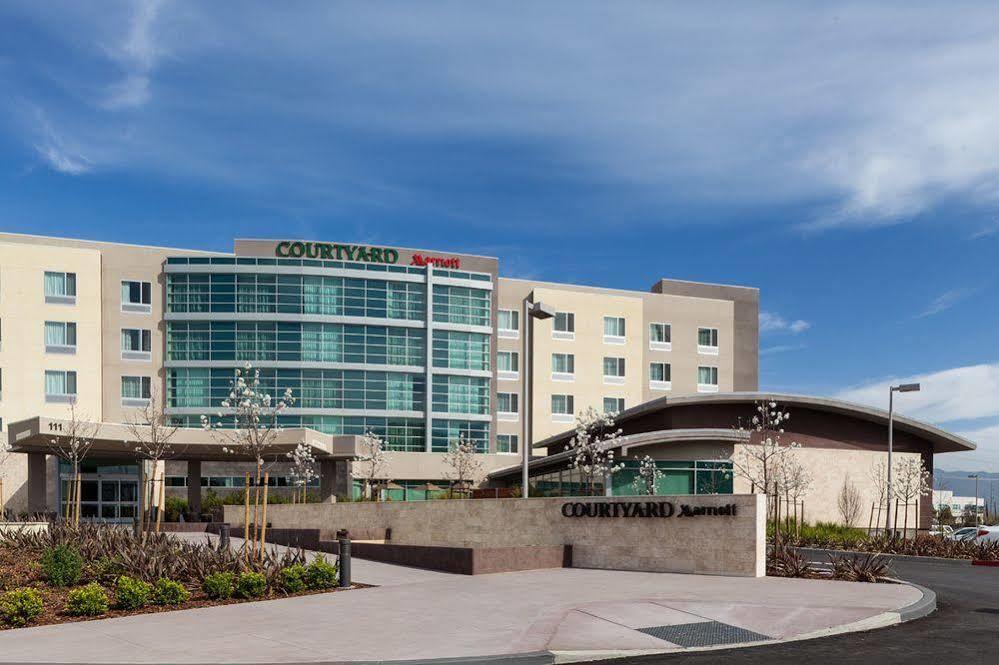 Courtyard By Marriott North/ Silicon Valley 3*