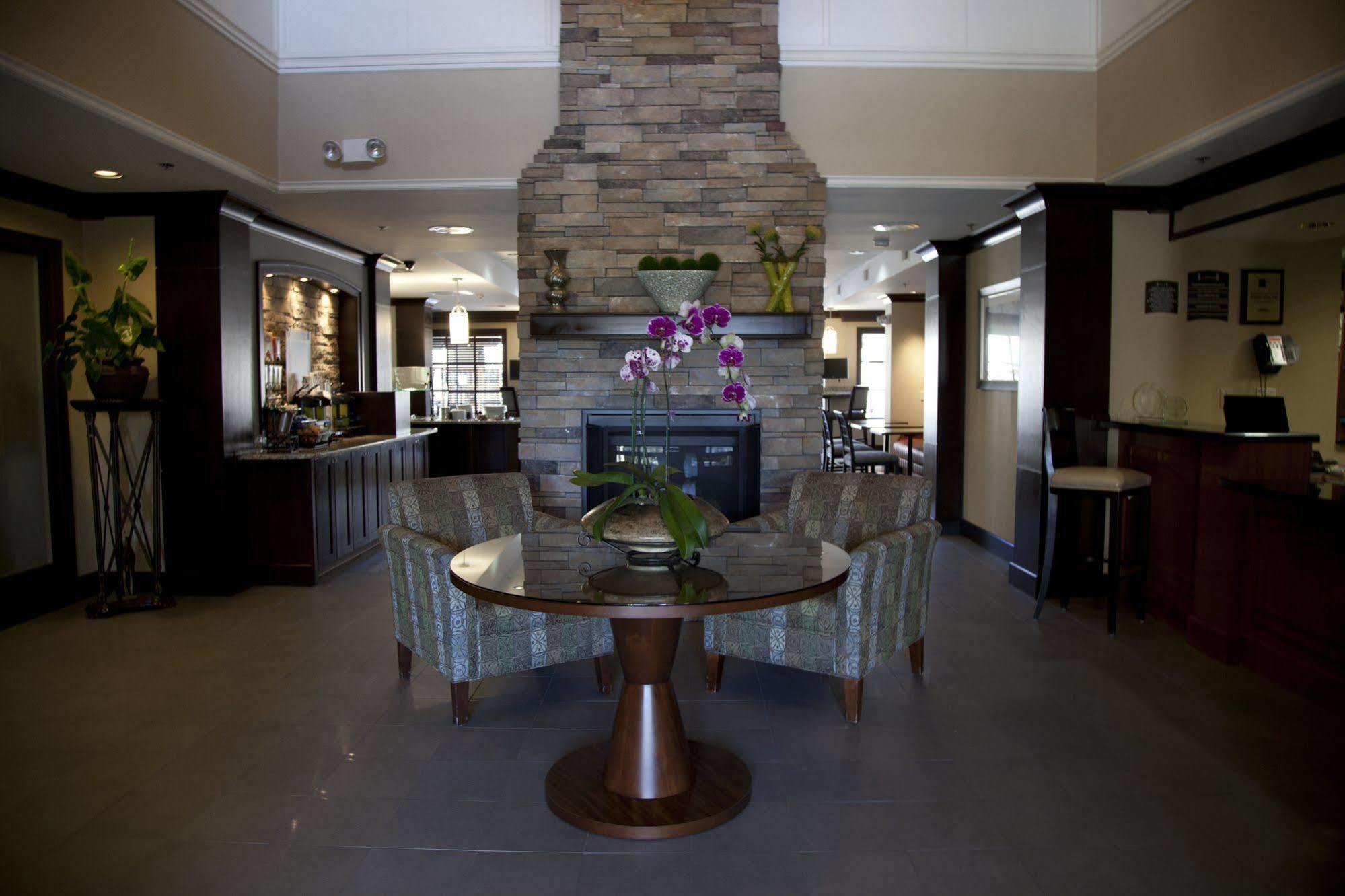 Sonesta Es - Airport Hotel