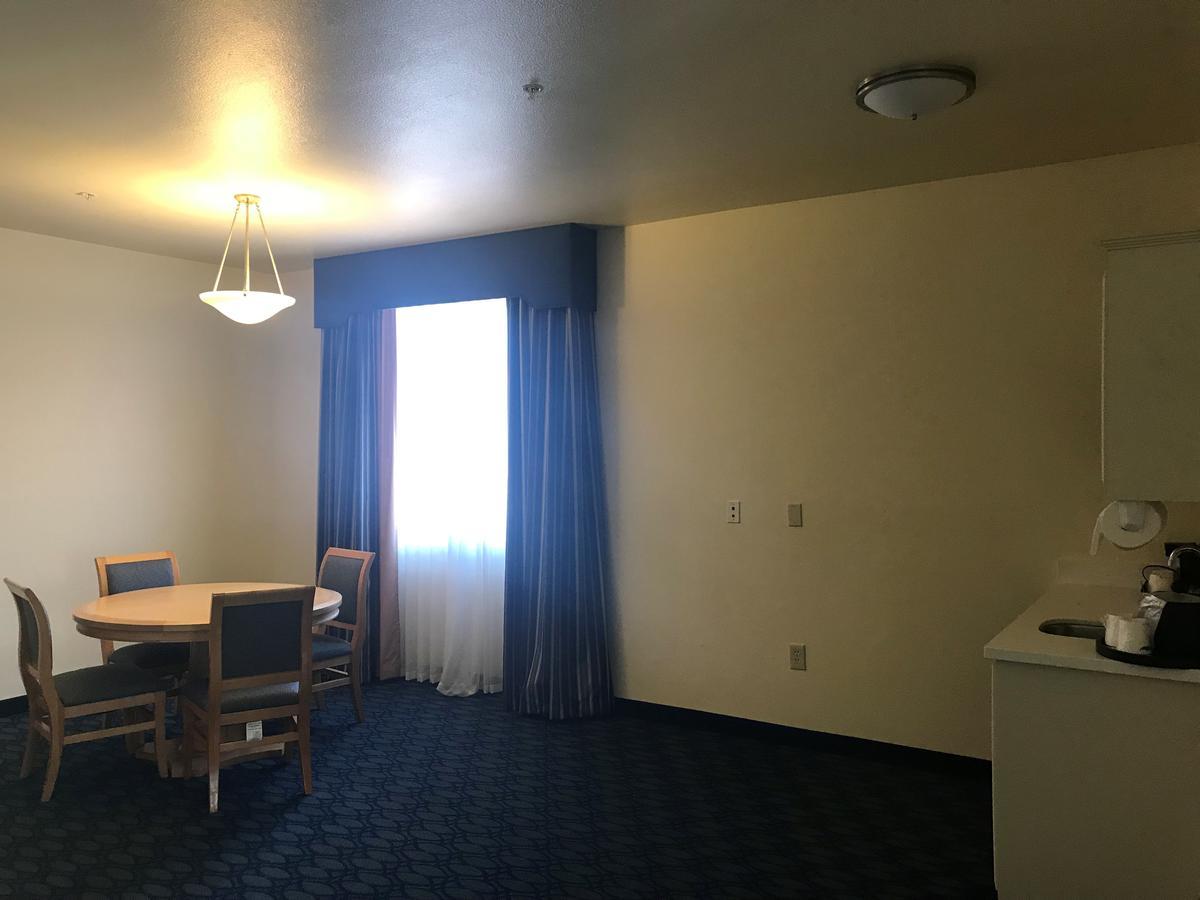 Hampton & 3* San Jose