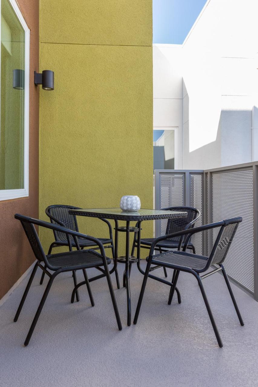 Aparthotel Sonder — Modera