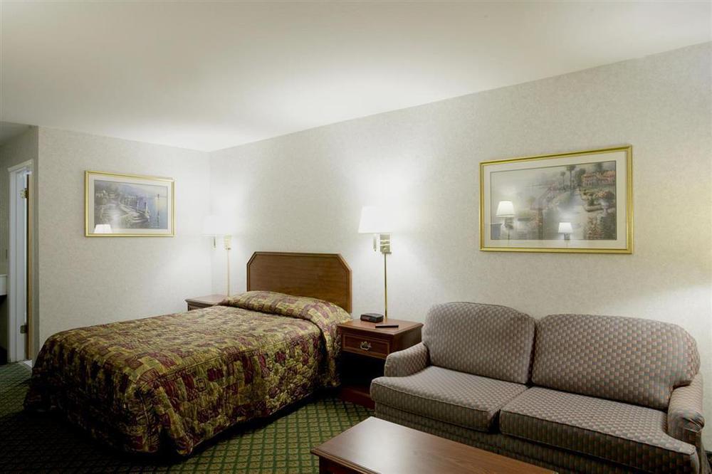 Hotel Americas Value Convention Center 2*