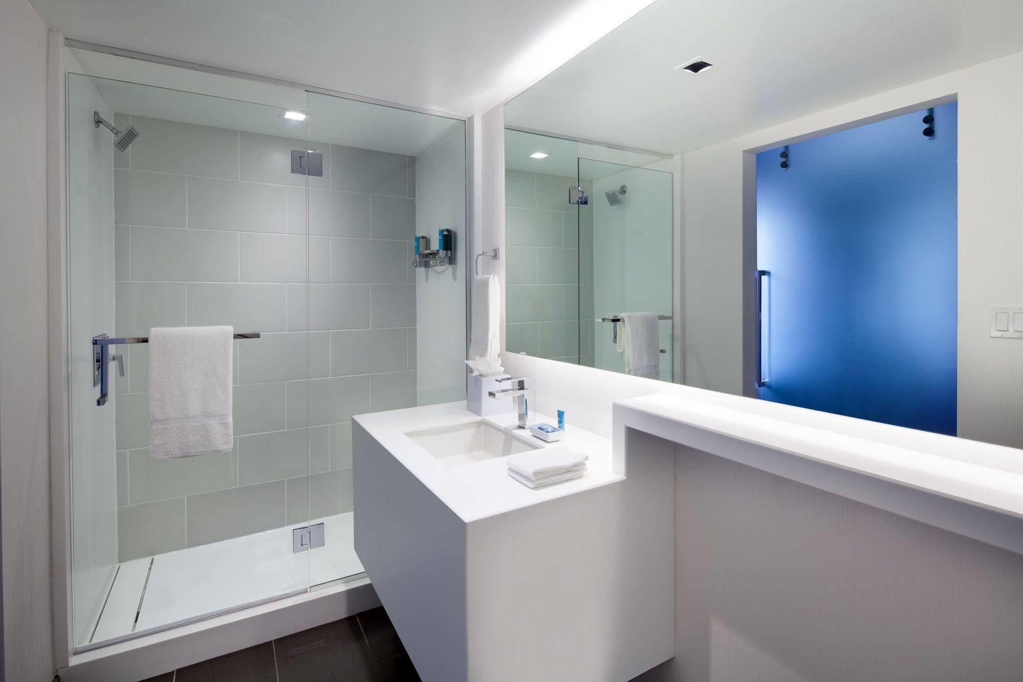 Aloft Cupertino Hotel 4*