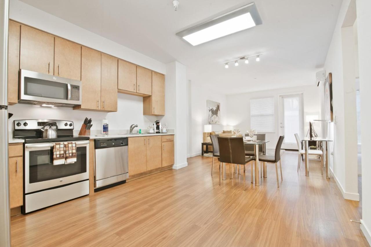 Global Luxury Suites At Epic Way Apartment *