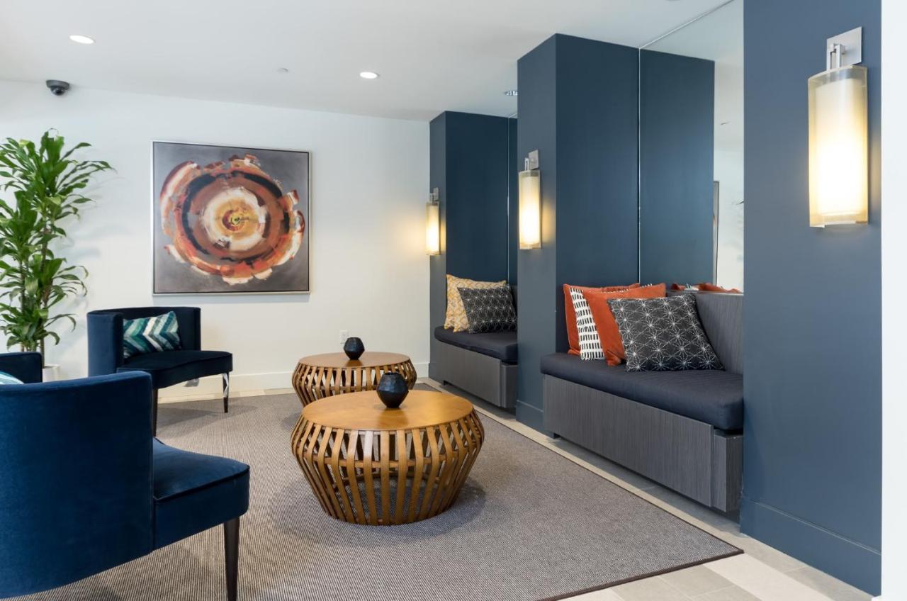 Global Luxury Suites At Epic Way Apartment