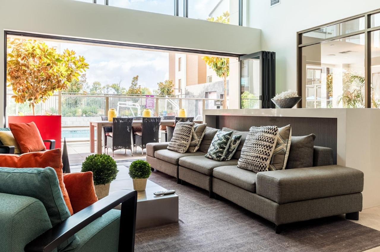 Global Luxury Suites At Epic Way * San Jose