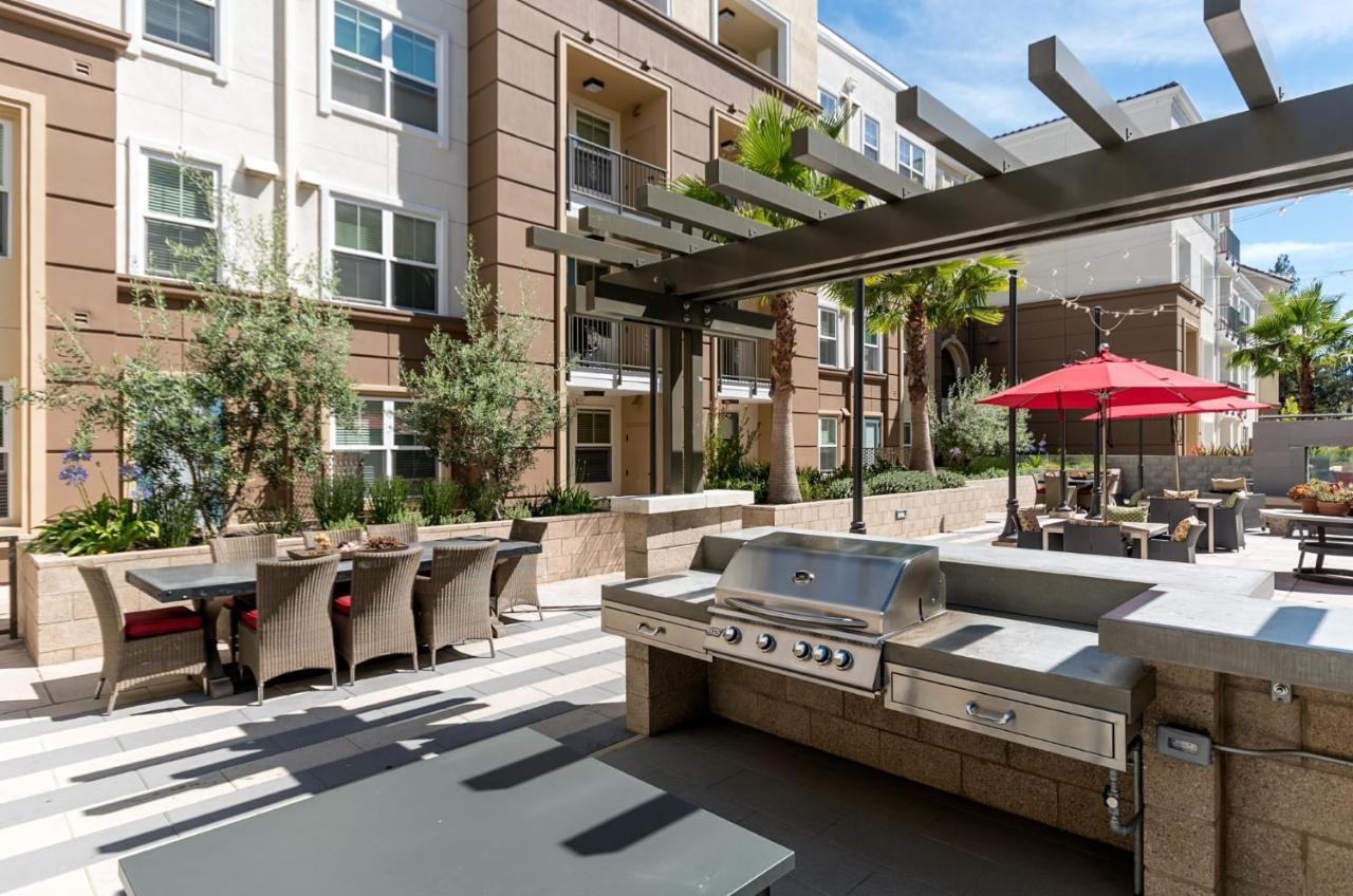 Global Luxury Suites At Epic Way *