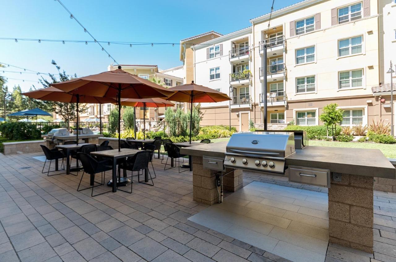 Global Luxury Suites At Epic Way
