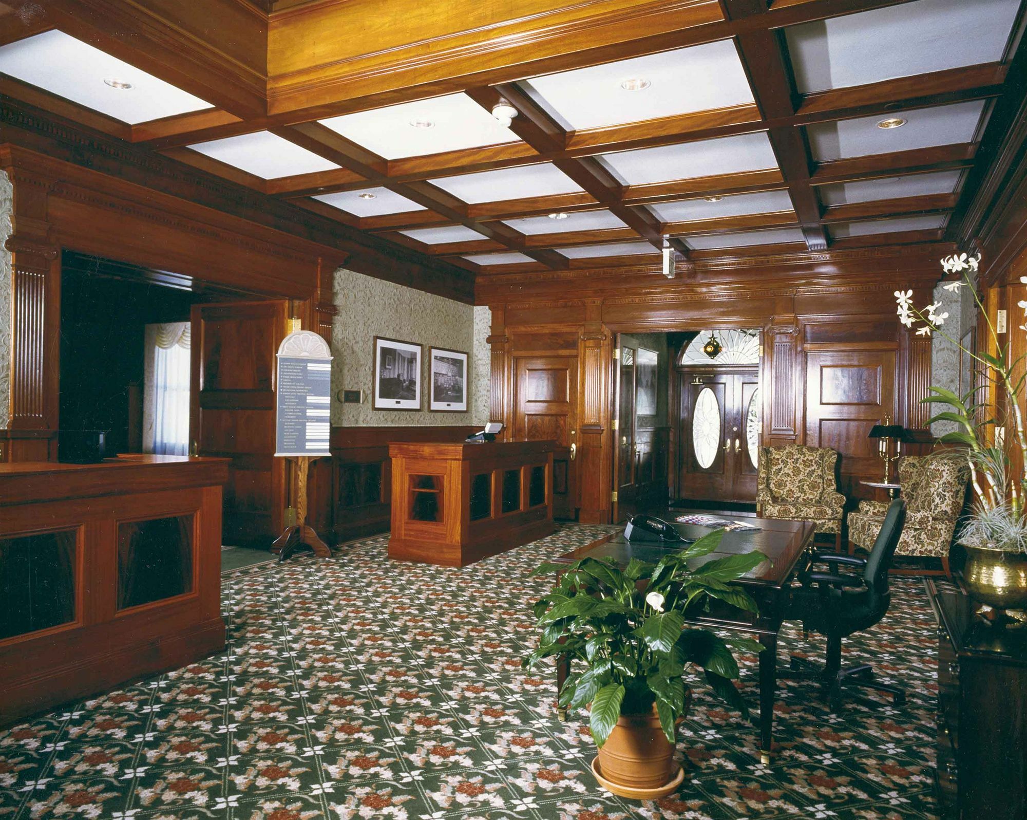 Hotel Hayes Mansion San Jose, Curio Collection By Hilton
