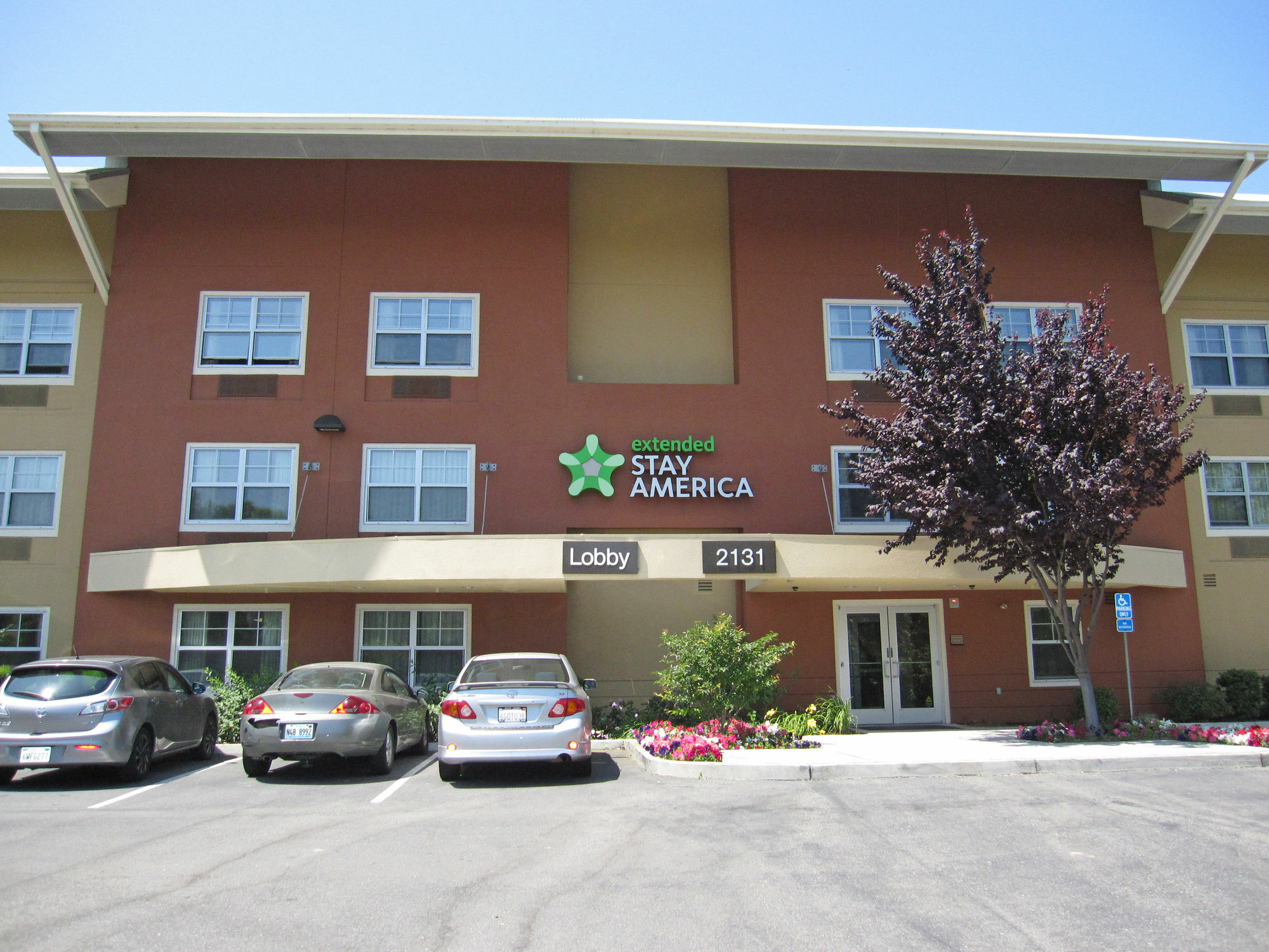 Extended America - - Santa Clara San Jose