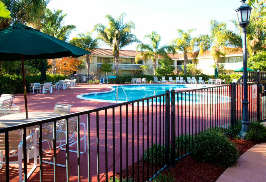 Wyndham Garden Airport Hotel