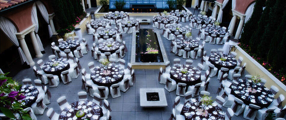 Valencia Santana Row 4*